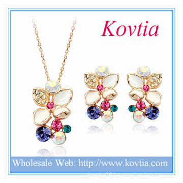 Colorful Beads and Crystals Women's Gender and Necklace and Earring Sets